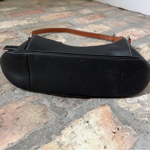 Coach Chelsea Pebbled Leather bag - Picture 7 of 8